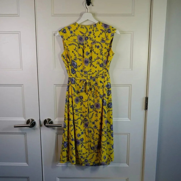 Banana Republic Wrap Dress Yellow Floral Lined Sleeveless Size 4‎ Petite - Picture 1 of 6